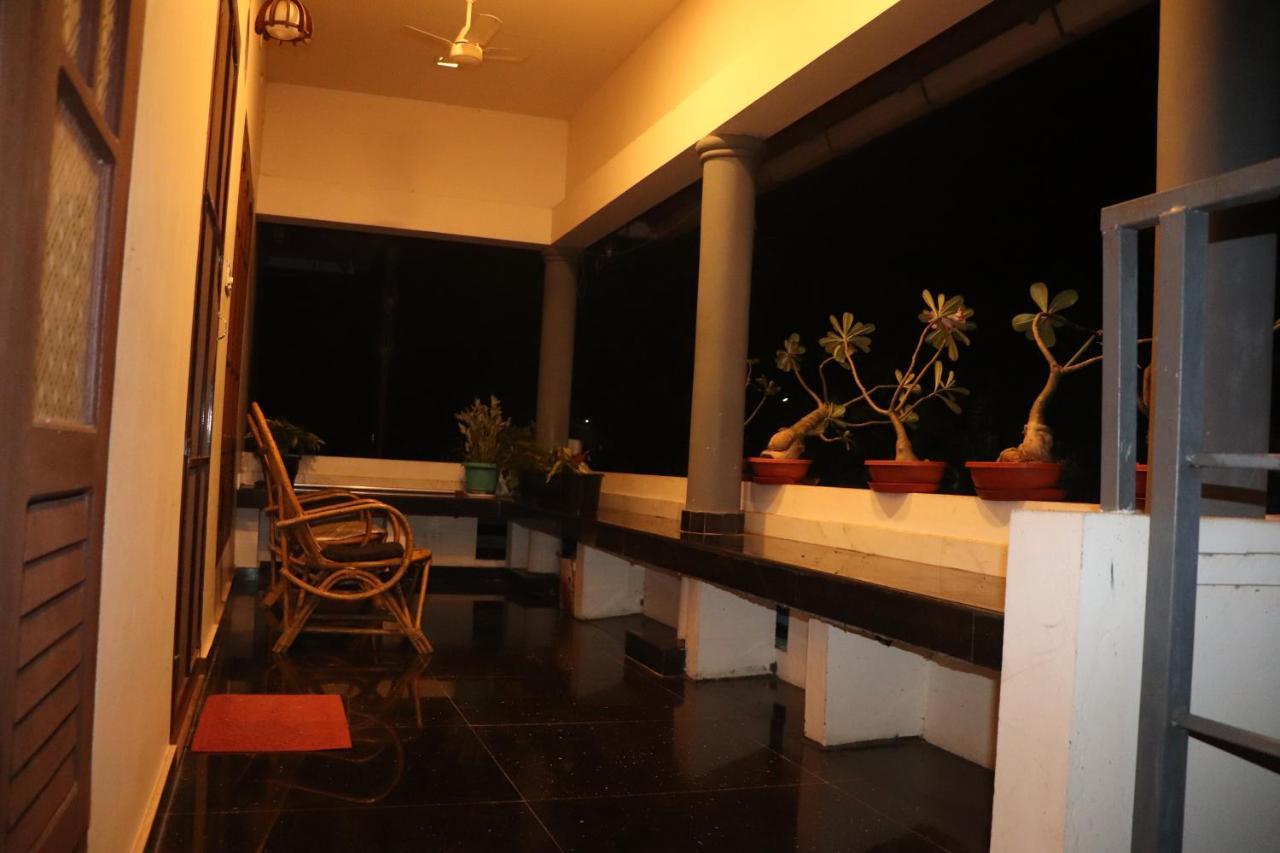 Sacred River Homestay Alappuzha Екстер'єр фото
